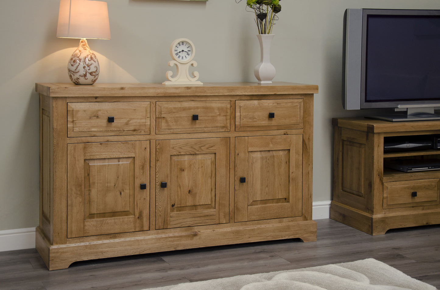 Cotswold Large Sideboard