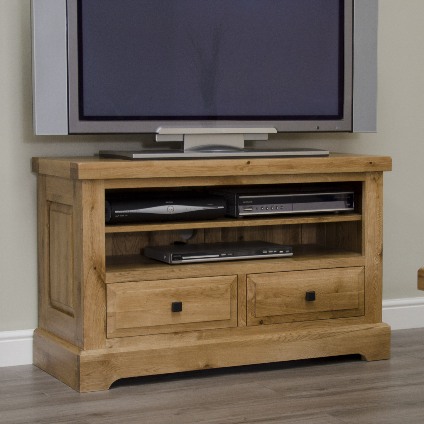 Cotswold TV Unit