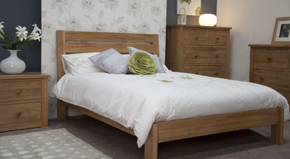 Trend Oak Bed